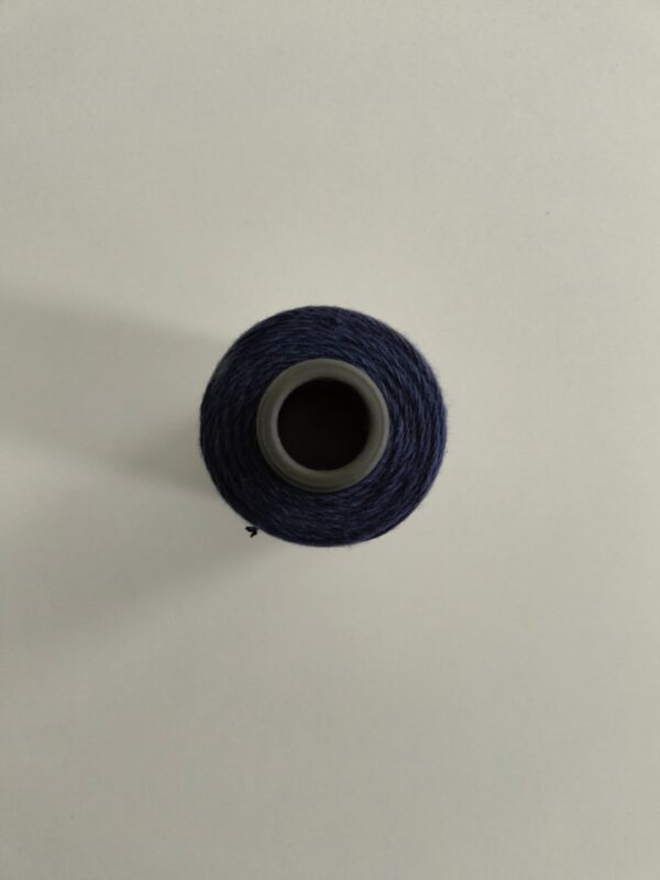 Poliéster 100% calibre 12/5 color sólido azul marino costura de sacos